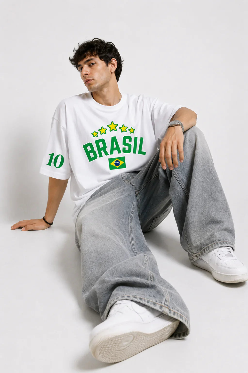 🇧🇷 BRASIL NO. 10 OVERSIZED T-SHIRT – WHITE EDITION